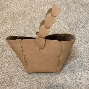 Zara brand new mini bucket bag
